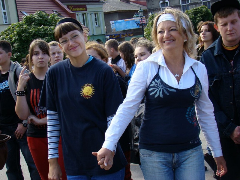 Zdjęcie w galerii na portalu naszwodzislaw.com: Ogień olimpijski w Wodzisławiu wiadomości z regionu