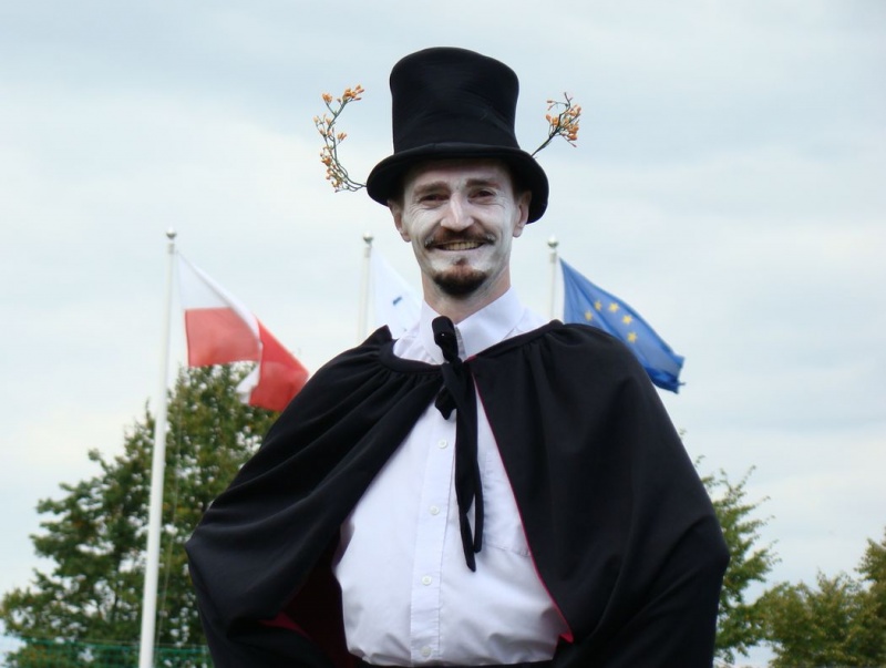 Zdjęcie w galerii na portalu naszwodzislaw.com: Ogień olimpijski w Wodzisławiu wiadomości z regionu