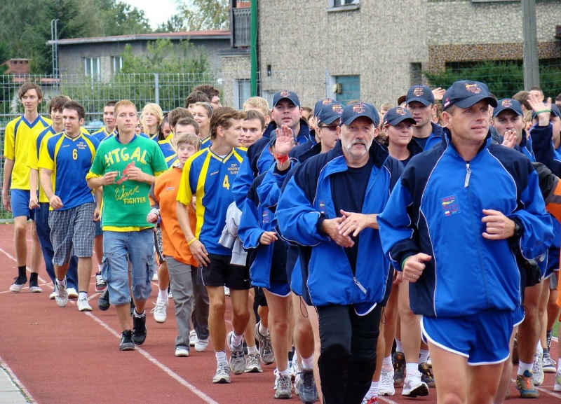 Zdjęcie w galerii na portalu naszwodzislaw.com: Ogień olimpijski w Wodzisławiu wiadomości z regionu