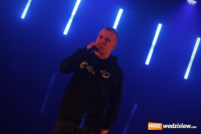 Zdjęcie w galerii na portalu naszwodzislaw.com: Zagrali dla wodzisławianki. Grupa Piersi na scenie Wodzisławskiego Centrum Kultury  wiadomości z regionu