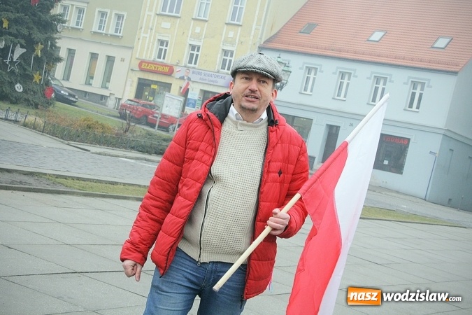 Zdjęcie w galerii na portalu naszwodzislaw.com: Nacjonalizm to nie patriotyzm, czyli manifestacja w Wodzisławiu  wiadomości z regionu