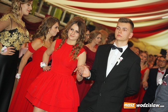 Zdjęcie w galerii na portalu naszwodzislaw.com: Bal na 102! Studniówka Zespołu Szkół Ekonomicznych – część druga wiadomości z regionu