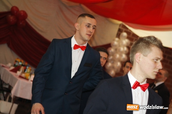 Zdjęcie w galerii na portalu naszwodzislaw.com: Bal na 102! Studniówka Zespołu Szkół Ekonomicznych – część druga wiadomości z regionu