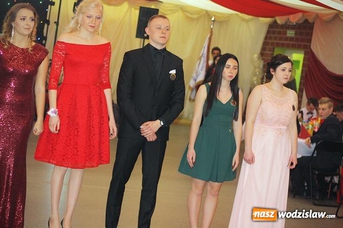 Zdjęcie w galerii na portalu naszwodzislaw.com: Bal na 102! Studniówka Zespołu Szkół Ekonomicznych – część druga wiadomości z regionu