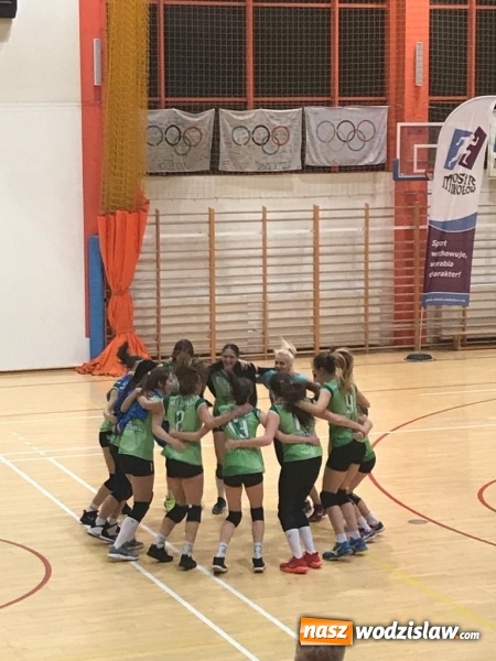 Zdjęcie w galerii na portalu naszwodzislaw.com: Siatkarki ZORZY na czele I ligi wiadomości z regionu