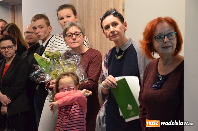 Zdjęcie w galerii na portalu naszwodzislaw.com: Powiatowa inwestycja w ludzi. Mieszkania chronione oficjalnie otwarte  wiadomości z regionu