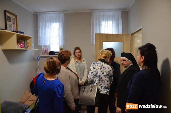 Zdjęcie w galerii na portalu naszwodzislaw.com: Powiatowa inwestycja w ludzi. Mieszkania chronione oficjalnie otwarte  wiadomości z regionu