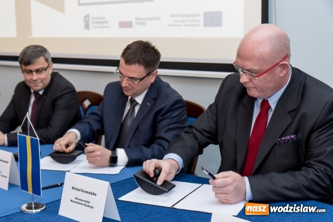 Zdjęcie w galerii na portalu naszwodzislaw.com: 100 mln zł na projekty badawcze i rozwojowe mające na celu ograniczenie zanieczyszczenia powietrza  wiadomości z regionu