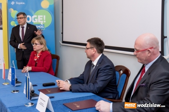 Zdjęcie w galerii na portalu naszwodzislaw.com: 100 mln zł na projekty badawcze i rozwojowe mające na celu ograniczenie zanieczyszczenia powietrza  wiadomości z regionu