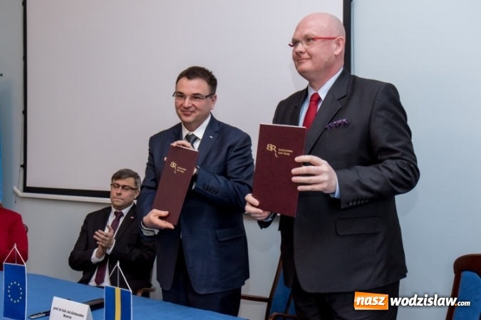 Zdjęcie w galerii na portalu naszwodzislaw.com: 100 mln zł na projekty badawcze i rozwojowe mające na celu ograniczenie zanieczyszczenia powietrza  wiadomości z regionu