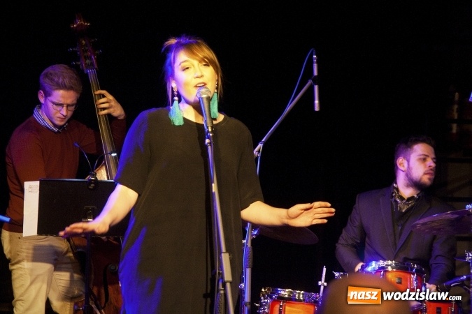 Zdjęcie w galerii na portalu naszwodzislaw.com: Wieczór sztuki w Radlinie. Przepiękne akwarele i wspaniały koncert. ZDJĘCIA  wiadomości z regionu