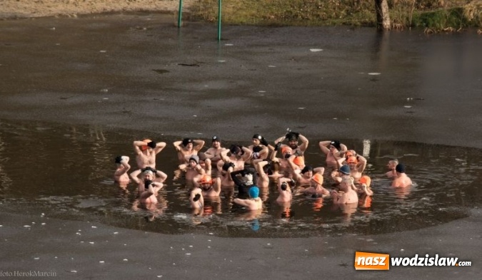 Zdjęcie w galerii na portalu naszwodzislaw.com:  Ćwiczenia i pokazy strażackie nad Balatonem  wiadomości z regionu