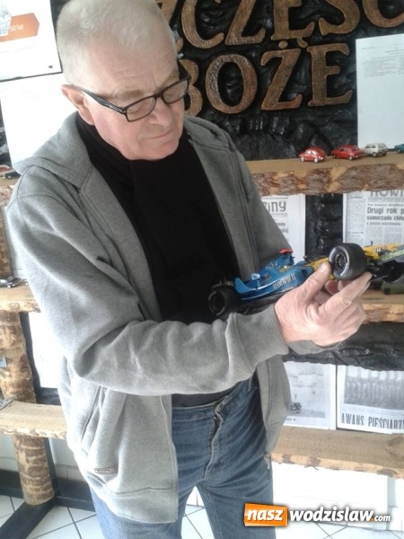 Zdjęcie w galerii na portalu naszwodzislaw.com: Samochody z okresu PRL-u. Galeria Art Wladislavia z nową wystawą  wiadomości z regionu