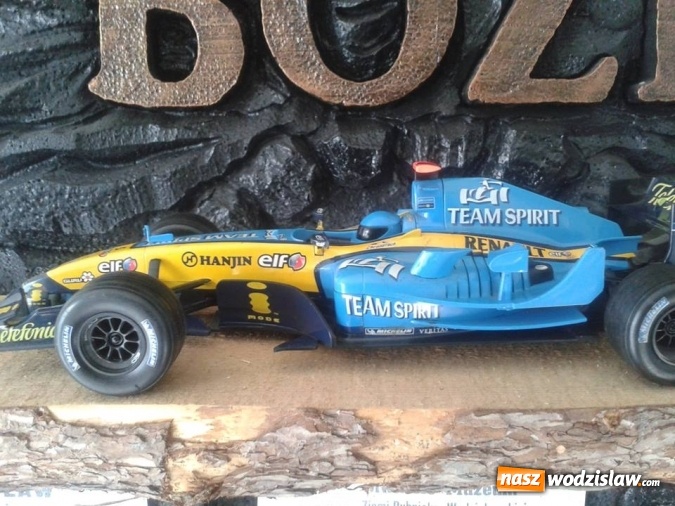 Zdjęcie w galerii na portalu naszwodzislaw.com: Samochody z okresu PRL-u. Galeria Art Wladislavia z nową wystawą  wiadomości z regionu