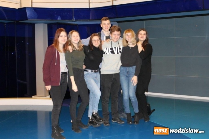 Zdjęcie w galerii na portalu naszwodzislaw.com: Szkolna telewizja z ILO w TVP1  wiadomości z regionu