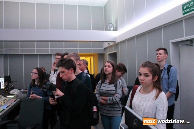 Zdjęcie w galerii na portalu naszwodzislaw.com: Szkolna telewizja z ILO w TVP1  wiadomości z regionu