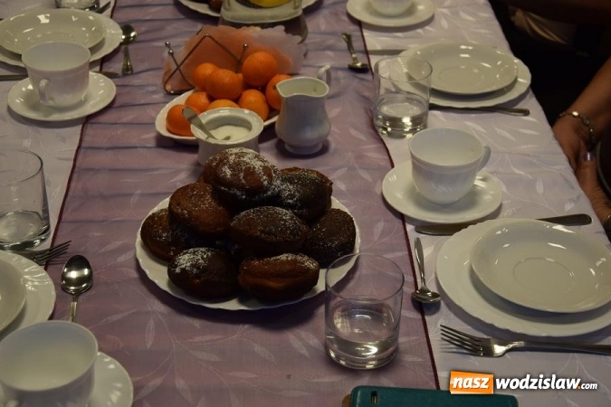 Zdjęcie w galerii na portalu naszwodzislaw.com: Tłusty Czwartek Koła Gospodyń Wiejskich w Połomi wiadomości z regionu