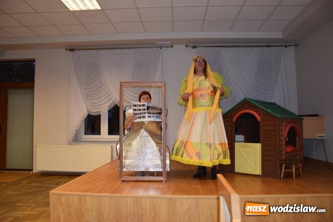 Zdjęcie w galerii na portalu naszwodzislaw.com: Tłusty Czwartek Koła Gospodyń Wiejskich w Połomi wiadomości z regionu