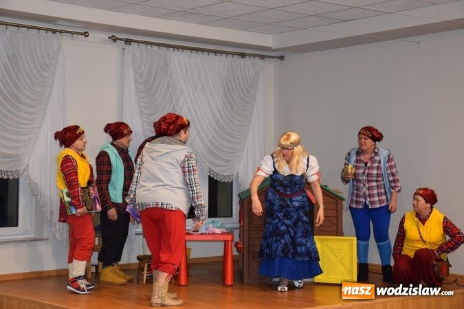 Zdjęcie w galerii na portalu naszwodzislaw.com: Tłusty Czwartek Koła Gospodyń Wiejskich w Połomi wiadomości z regionu