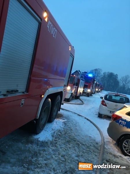 Zdjęcie w galerii na portalu naszwodzislaw.com: W Gołkowicach zapaliła się ciężarówka z naczepą  wiadomości z regionu
