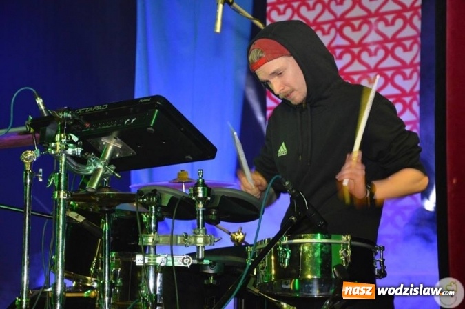 Zdjęcie w galerii na portalu naszwodzislaw.com: Koncert reggae na Walentynki w Radlinie  wiadomości z regionu