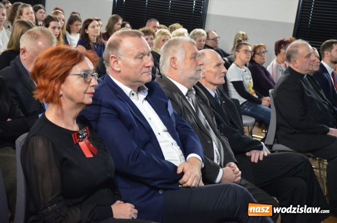 Zdjęcie w galerii na portalu naszwodzislaw.com: Wolontariat uczniowski działa już 10 lat!  wiadomości z regionu