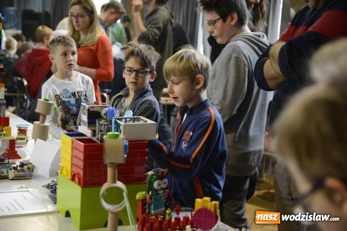 Zdjęcie w galerii na portalu naszwodzislaw.com: Ponad 1600 uczestników ferii w WCK  wiadomości z regionu