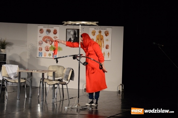 Zdjęcie w galerii na portalu naszwodzislaw.com: Znani aktorzy w Wodzisławiu. Mężczyzna idealny na deskach WCK  wiadomości z regionu