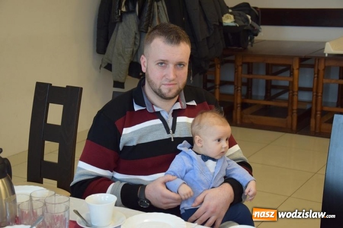 Zdjęcie w galerii na portalu naszwodzislaw.com: Sówki rozdane! Spotkanie z najmłodszymi mieszkańcami Gminy Mszana wiadomości z regionu