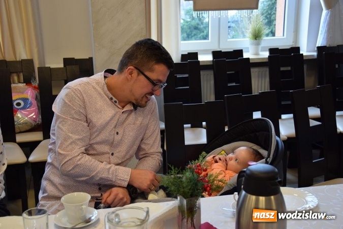 Zdjęcie w galerii na portalu naszwodzislaw.com: Sówki rozdane! Spotkanie z najmłodszymi mieszkańcami Gminy Mszana wiadomości z regionu