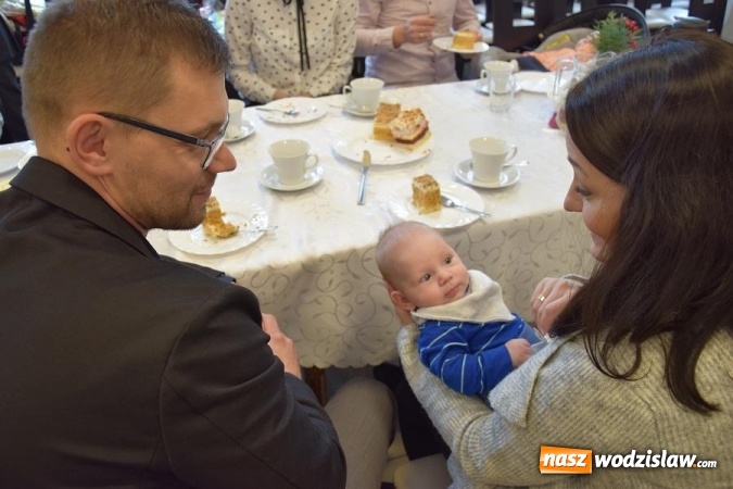 Zdjęcie w galerii na portalu naszwodzislaw.com: Sówki rozdane! Spotkanie z najmłodszymi mieszkańcami Gminy Mszana wiadomości z regionu