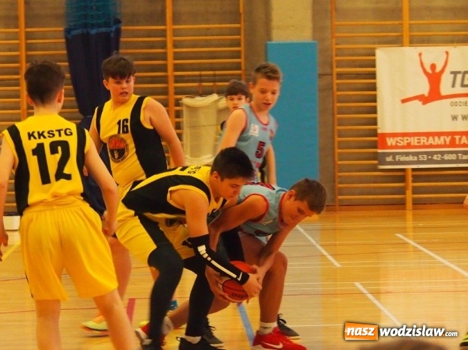 Zdjęcie w galerii na portalu naszwodzislaw.com: MKS Wodzisław uległ liderowi w Tarnowskich Górach - U13M  wiadomości z regionu