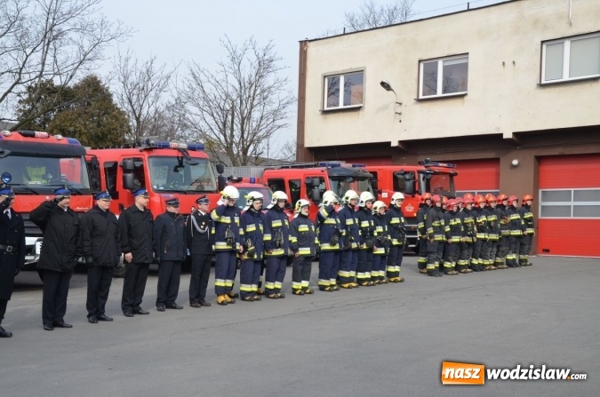 Zdjęcie w galerii na portalu naszwodzislaw.com: Nowy wóz specjalistyczny już w służbie strażaków wiadomości z regionu