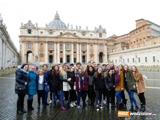 Zdjęcie w galerii na portalu naszwodzislaw.com: Uczniowie wodzisławskiej Jedynki zgłębiali wiedzę w słonecznej Italii  wiadomości z regionu