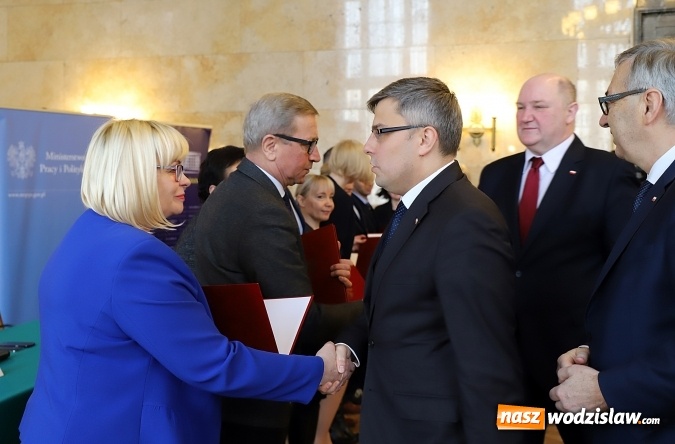 Zdjęcie w galerii na portalu naszwodzislaw.com: Ponad 32 mln zł trafi do województwa śląskiego w ramach programu Maluch+ 2018 wiadomości z regionu