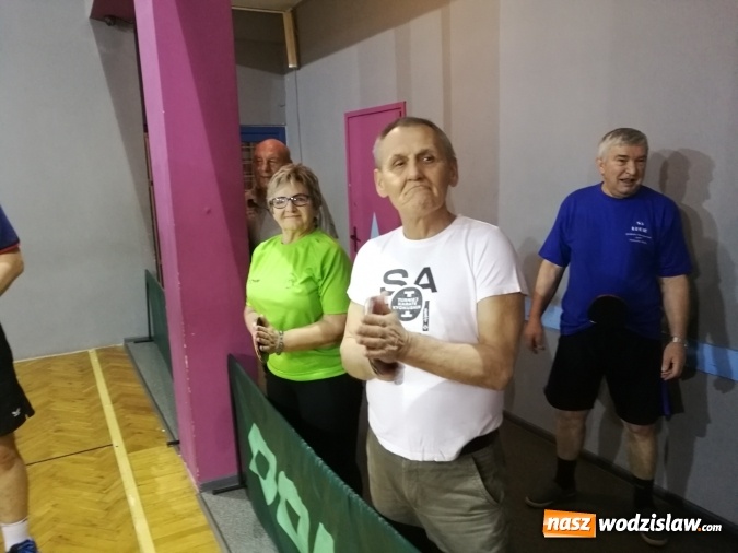 Zdjęcie w galerii na portalu naszwodzislaw.com: Druga seria spotkań o awans do III ligi tenisa stołowego rozpoczęta remisem  wiadomości z regionu