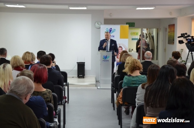 Zdjęcie w galerii na portalu naszwodzislaw.com: Wodzisław: Przeciwko nienawiści z wyjątkowymi prelegentami  wiadomości z regionu