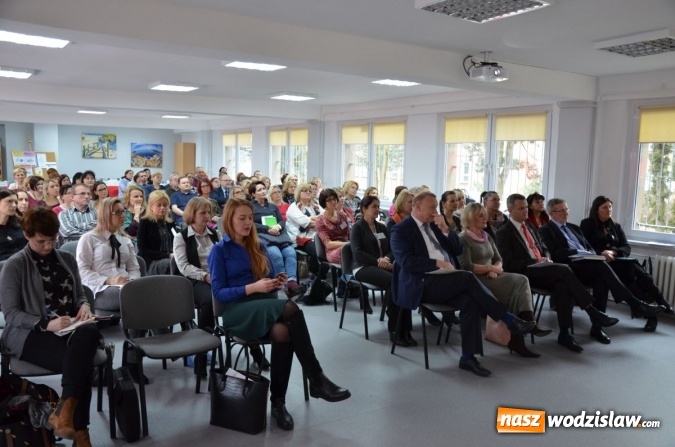 Zdjęcie w galerii na portalu naszwodzislaw.com: Wodzisław: Przeciwko nienawiści z wyjątkowymi prelegentami  wiadomości z regionu