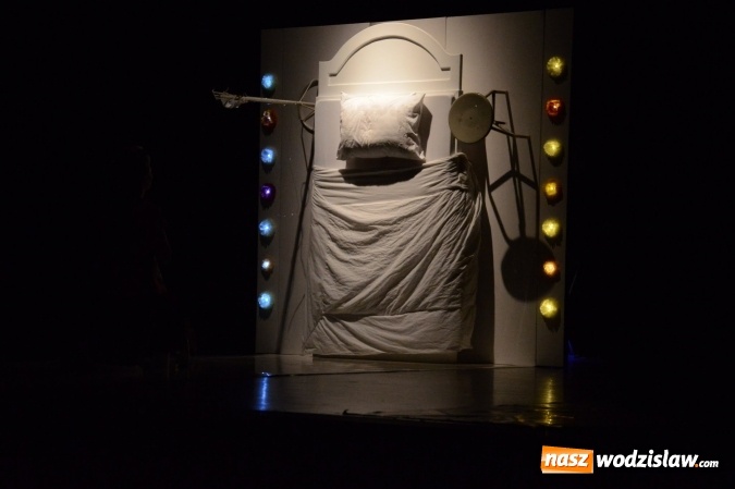 Zdjęcie w galerii na portalu naszwodzislaw.com: Historia Fridy Kahlo przeniesiona na deski rydułtowskiego teatru wiadomości z regionu