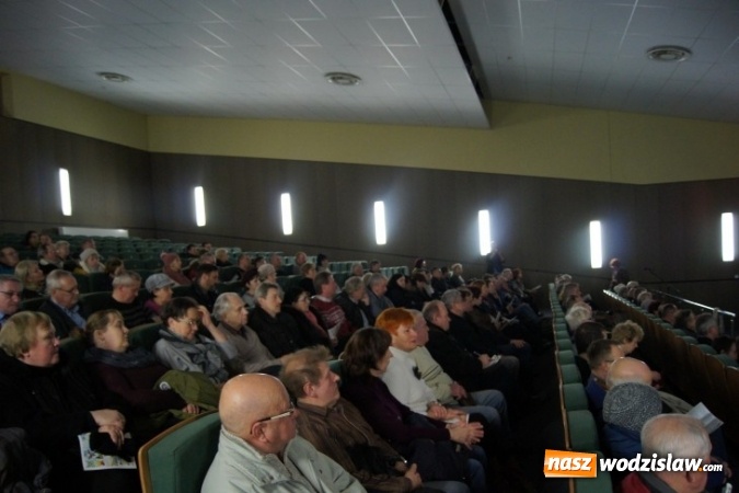Zdjęcie w galerii na portalu naszwodzislaw.com: Rydułtowy: Podłączenie do sieci ciepłowniczej, zapalenia sadzy w kominach - odbyło się kolejne spotkanie z mieszkańcami wiadomości z regionu