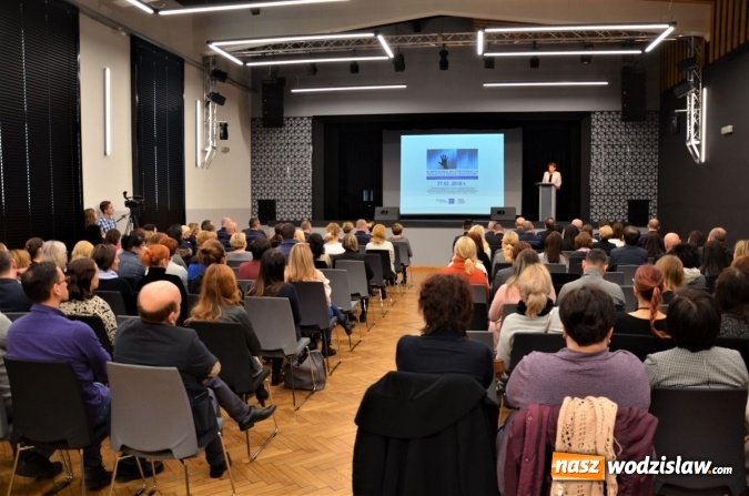 Zdjęcie w galerii na portalu naszwodzislaw.com: Czy w sieci, czy w realu – przemoc jest problemem wiadomości z regionu