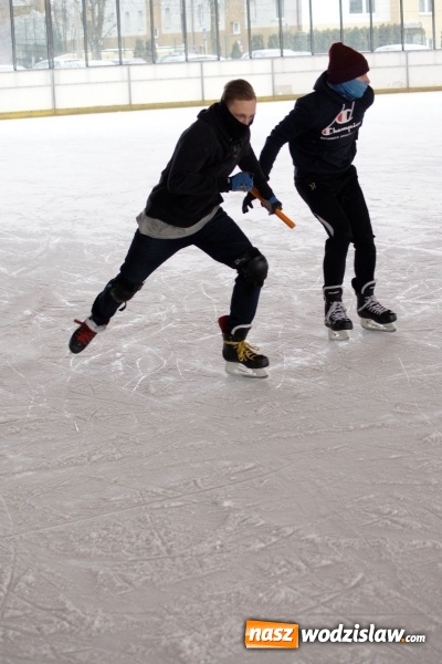 Zdjęcie w galerii na portalu naszwodzislaw.com: Poznaliśmy mistrzów łyżwiarstwa wiadomości z regionu