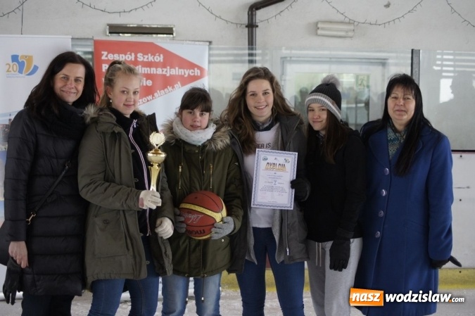 Zdjęcie w galerii na portalu naszwodzislaw.com: Poznaliśmy mistrzów łyżwiarstwa wiadomości z regionu