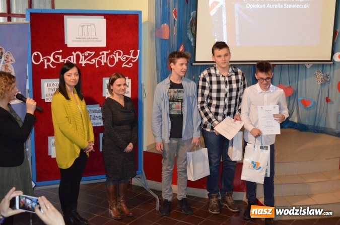 Zdjęcie w galerii na portalu naszwodzislaw.com: Powiatowe zmagania z językiem angielskim wiadomości z regionu