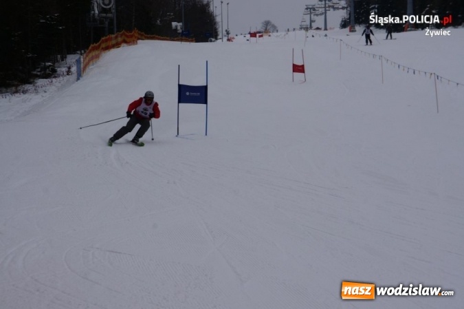 Zdjęcie w galerii na portalu naszwodzislaw.com: Szef wodzisławskich policjantów z drugim miejscem na mistrzostwach w narciarstwie alpejskim  wiadomości z regionu