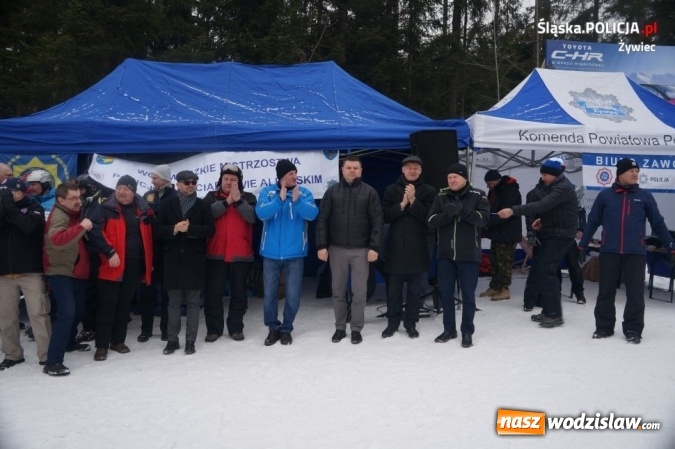 Zdjęcie w galerii na portalu naszwodzislaw.com: Szef wodzisławskich policjantów z drugim miejscem na mistrzostwach w narciarstwie alpejskim  wiadomości z regionu