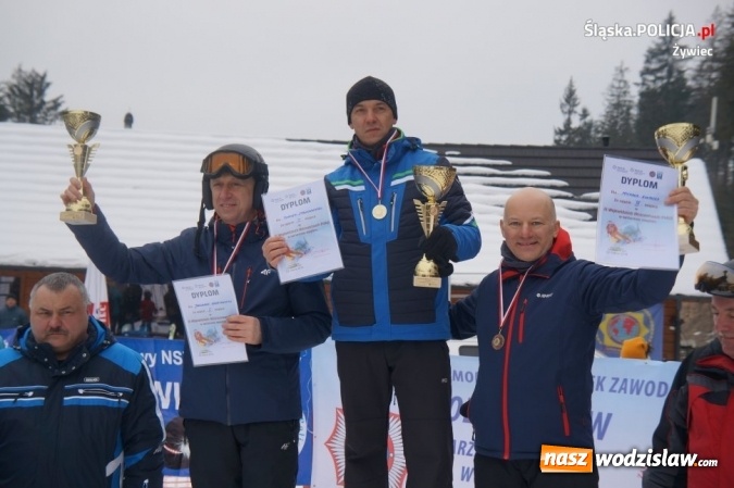 Zdjęcie w galerii na portalu naszwodzislaw.com: Szef wodzisławskich policjantów z drugim miejscem na mistrzostwach w narciarstwie alpejskim  wiadomości z regionu