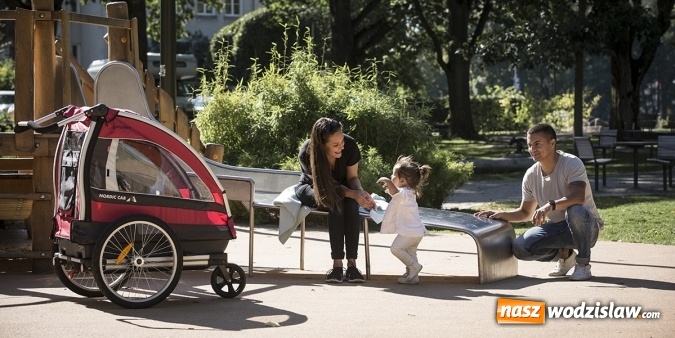 Zdjęcie w galerii na portalu naszwodzislaw.com: Bezpieczne przewożenie dziecka na rowerze? Postaw na przyczepkę od CampBox! wiadomości z regionu