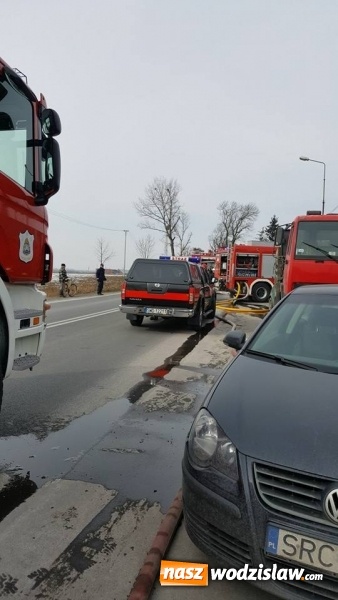 Zdjęcie w galerii na portalu naszwodzislaw.com: Pożar w Lubomi. Słup dymu było widać z odległości kilku kilometrów  wiadomości z regionu