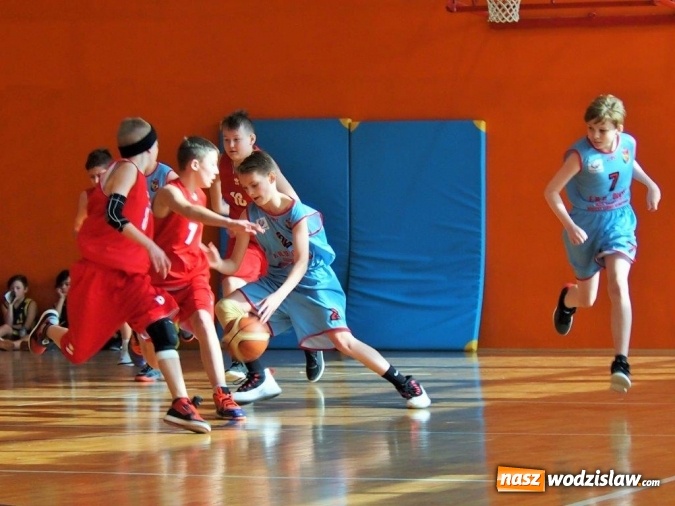Zdjęcie w galerii na portalu naszwodzislaw.com: Wodzisławscy koszykarze wygrywają wszystkie mecze finałowego turnieju o Pucharu Śląska w Rybniku!  wiadomości z regionu